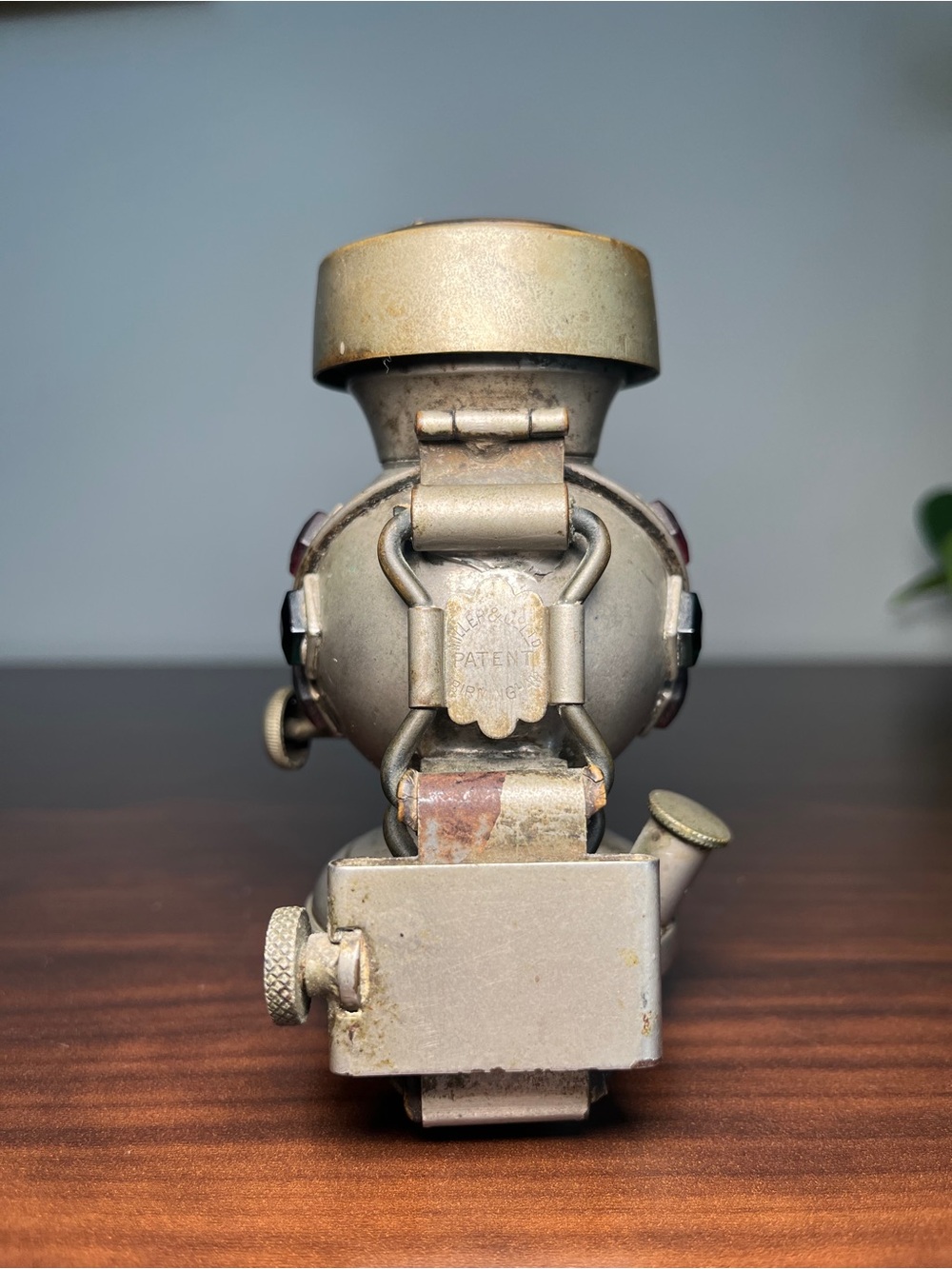 Antique 1890s H. Miller Co Ltd "LITO" Bicycle Oil Lamp - Jeweled & Complete! - Picture 4 of 15